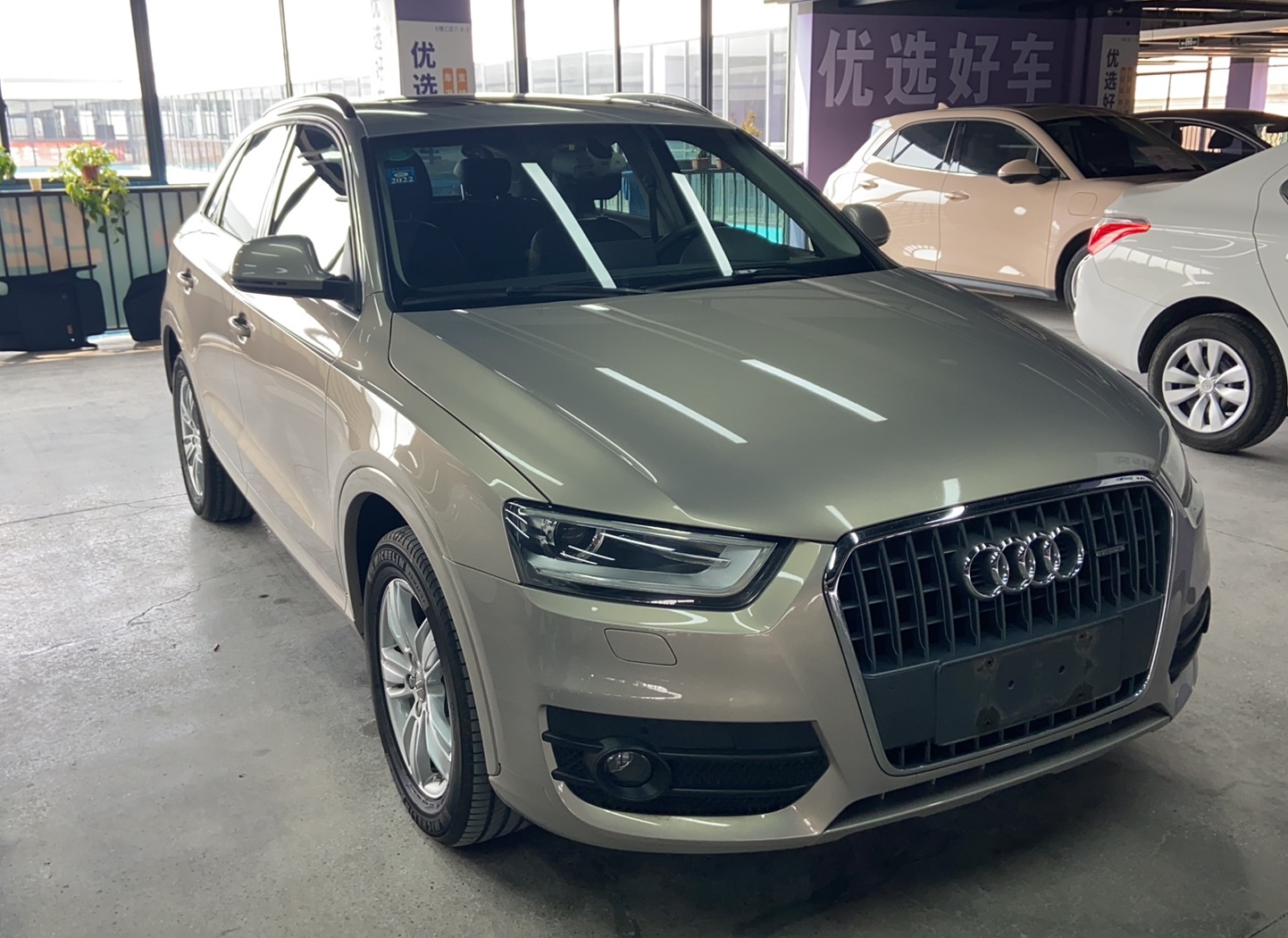 奥迪Q3 2015款 35 TFSI 舒适型