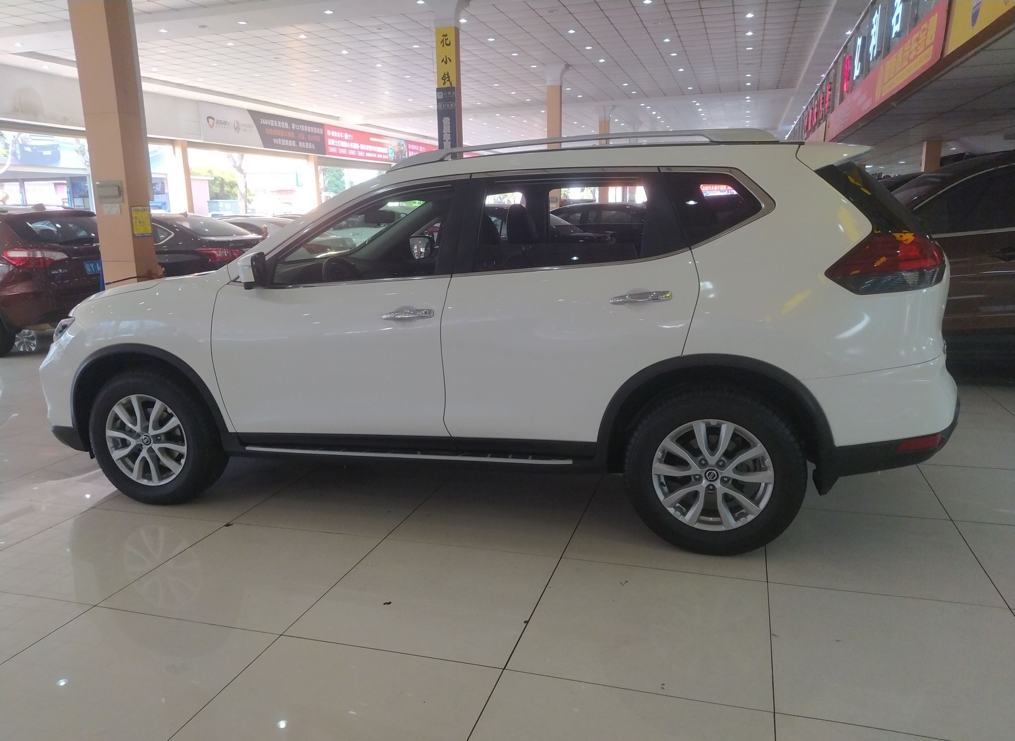 日产 奇骏 2021款 2.0L CVT 2WD XL ITS舒适纪念版