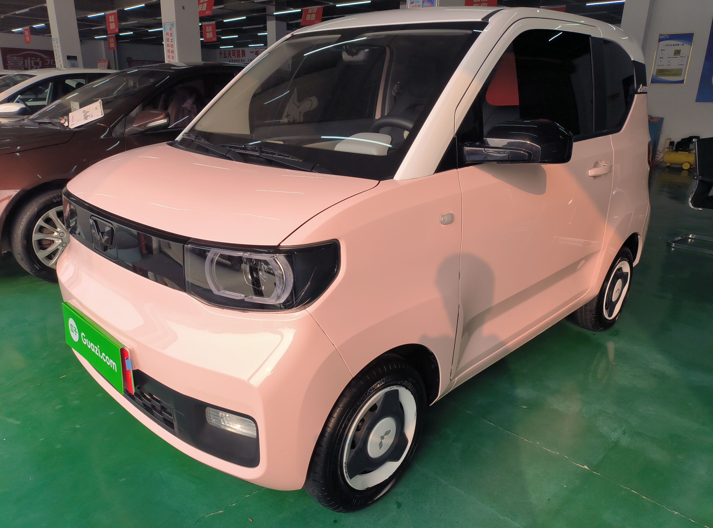 五菱汽车 宏光MINI EV 2022款 马卡龙时尚款 磷酸铁锂