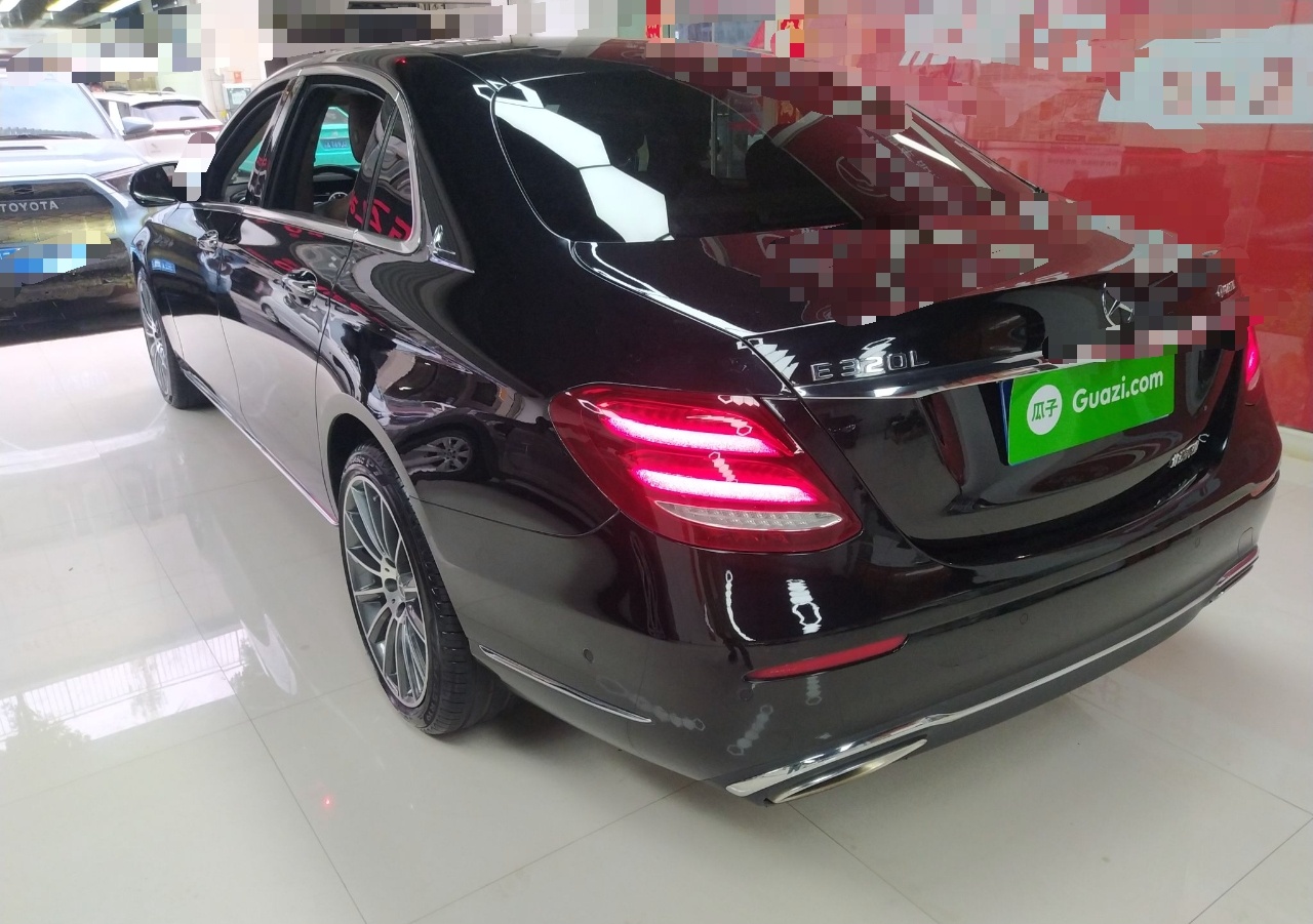 奔驰E级 2017款 E 320 L 4MATIC