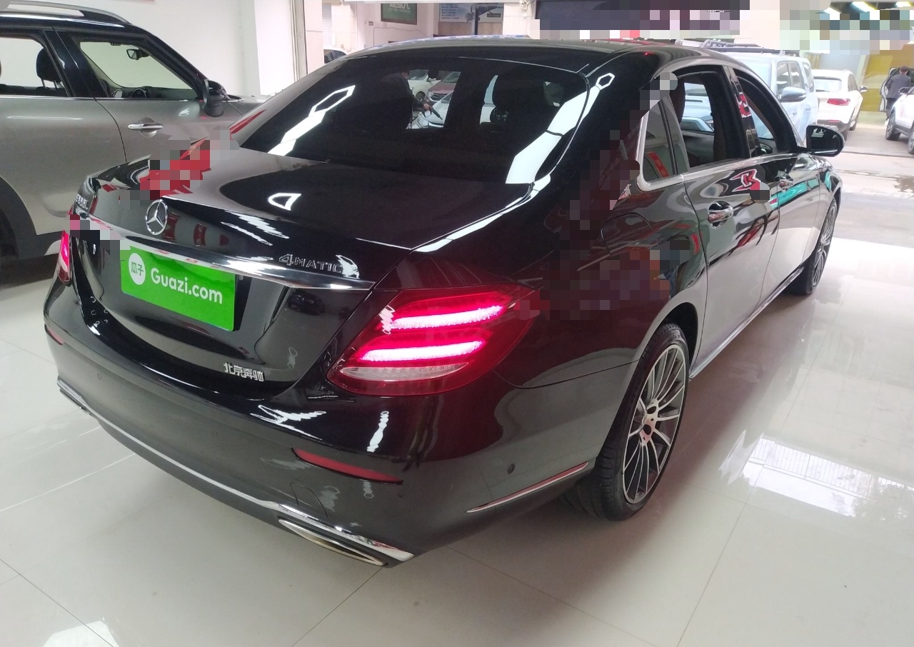 奔驰E级 2017款 E 320 L 4MATIC