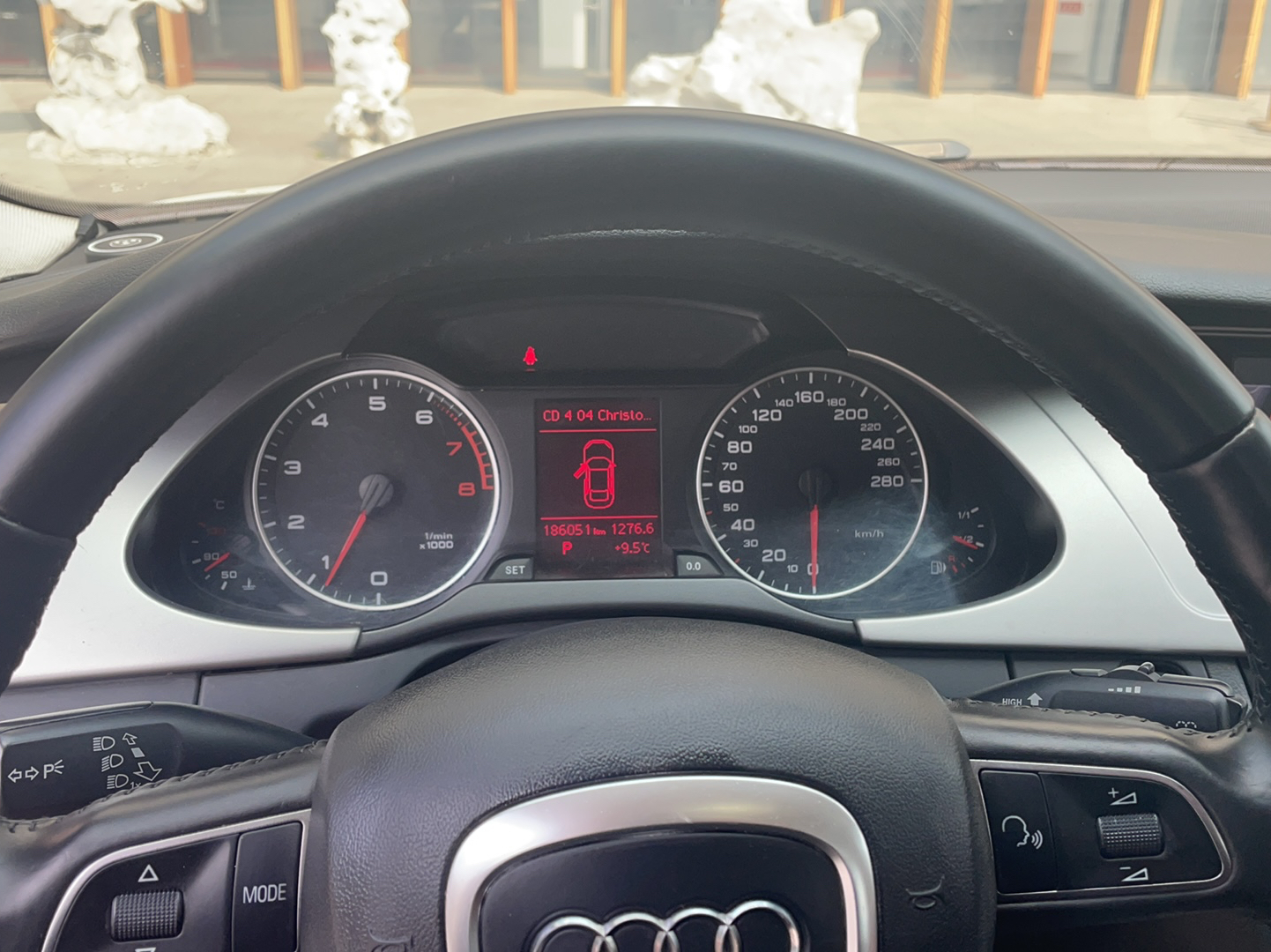 奥迪A4L 2012款 2.0 TFSI 自动标准型