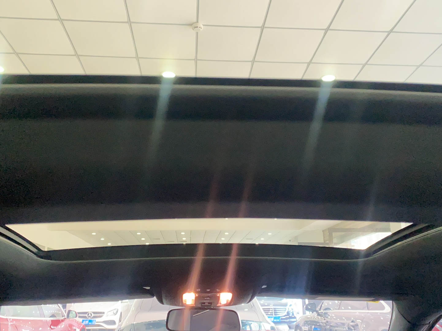 奔驰A级 2021款 改款 A 180 L 运动轿车