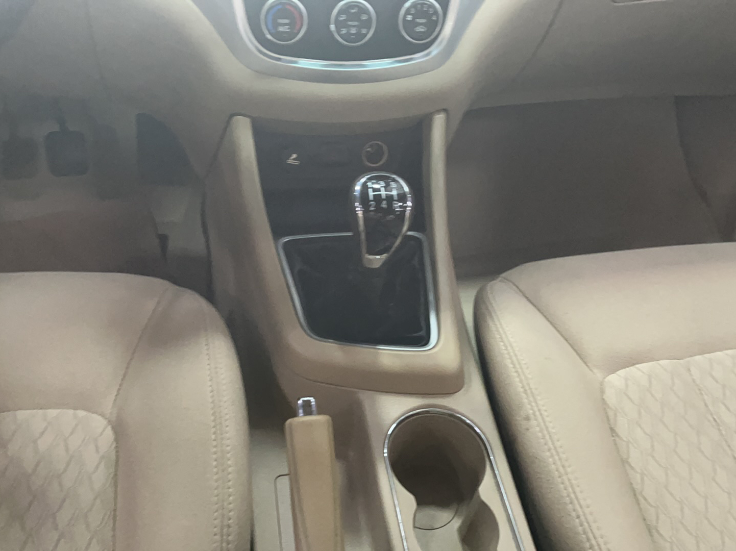 宝骏730 2014款 1.5L 手动标准型 7座