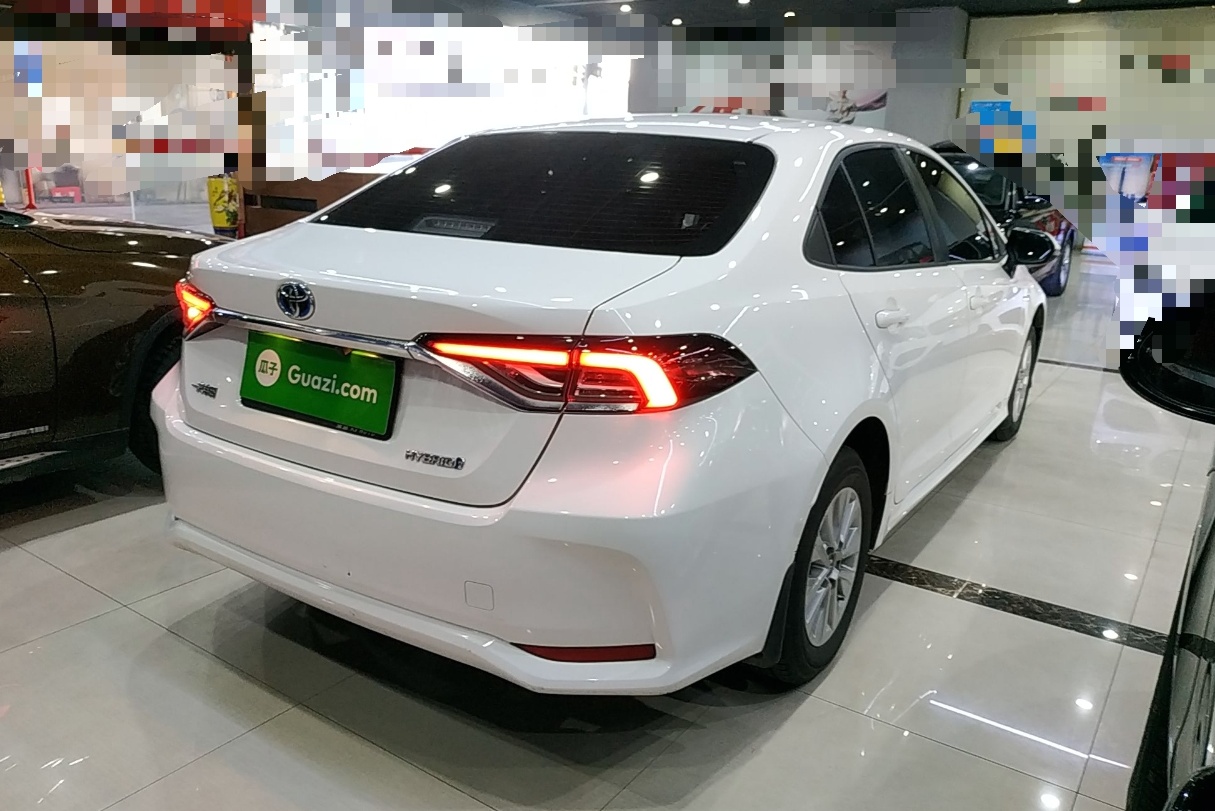 丰田 卡罗拉 2021款 双擎 1.8L E-CVT先锋版