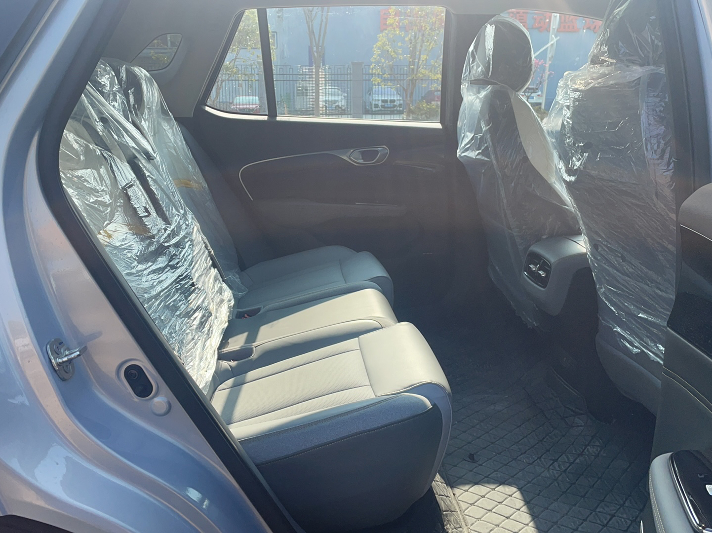 广汽埃安 Aion V(埃安V) 2021款 PLUS 70 智享科技版