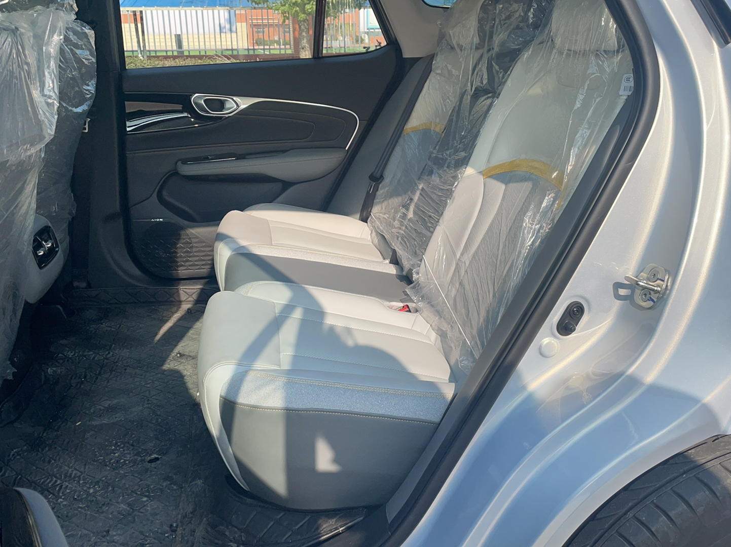 广汽埃安 Aion V(埃安V) 2021款 PLUS 70 智享科技版