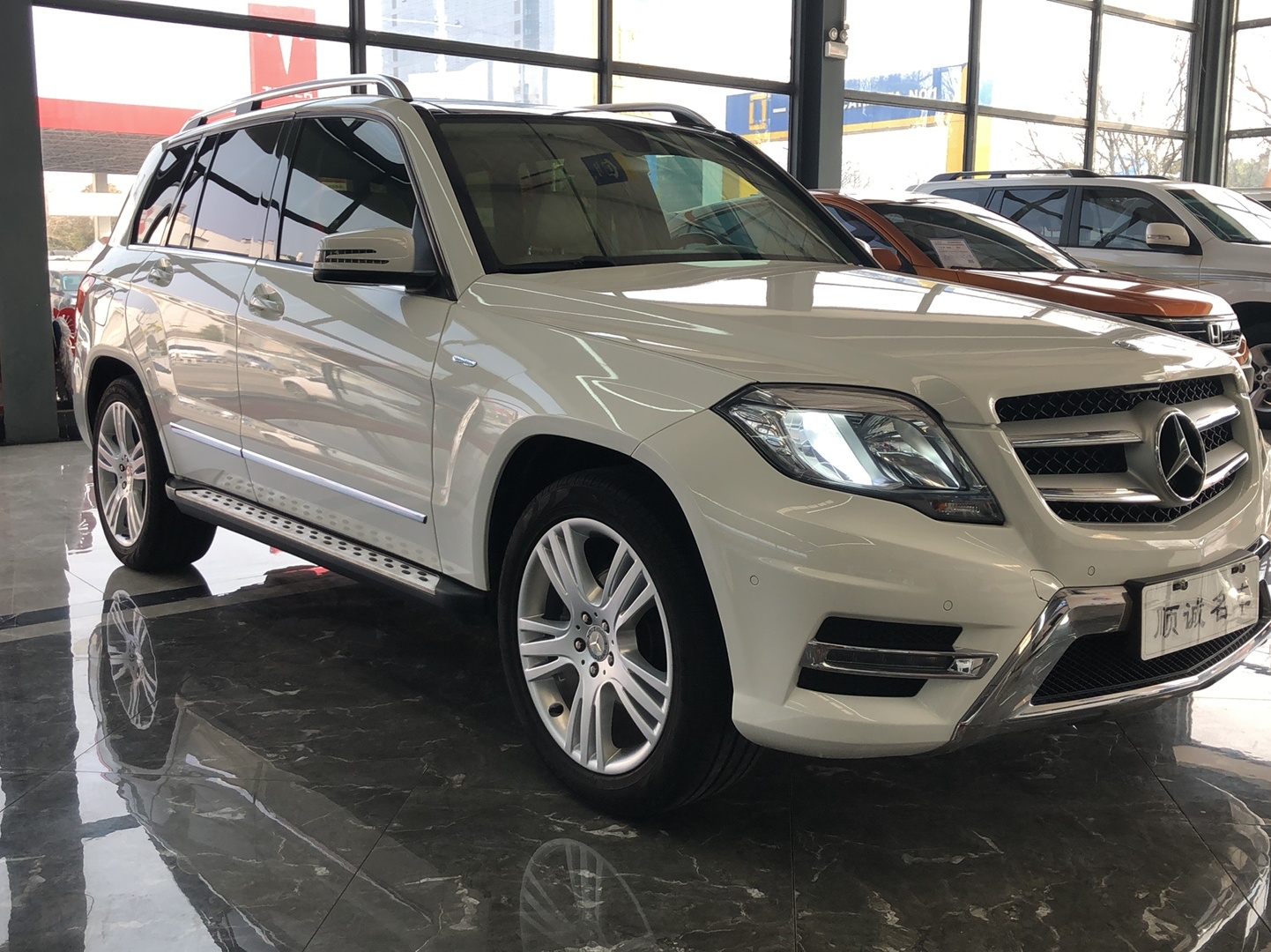 奔驰GLK级 2015款 GLK 260 4MATIC 动感型 极致版