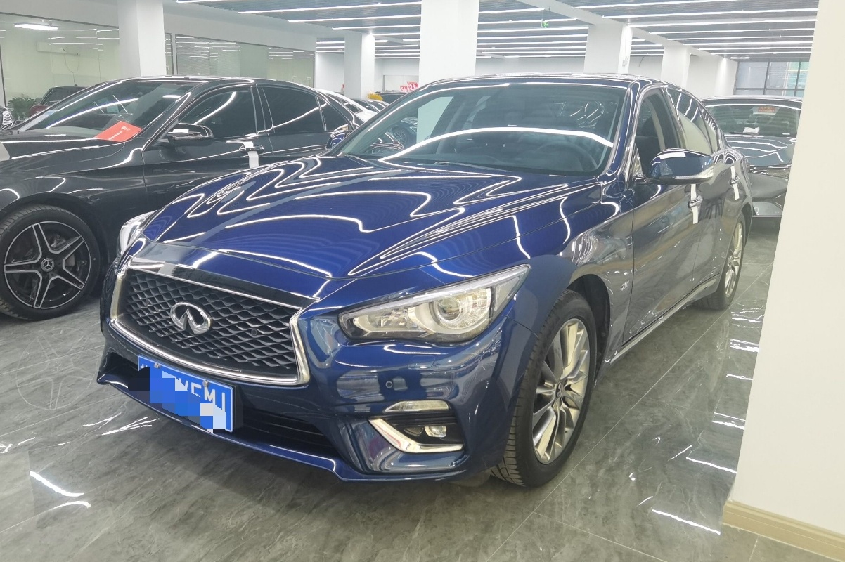 英菲尼迪Q50L 2018款 2.0T 逸享版 国VI