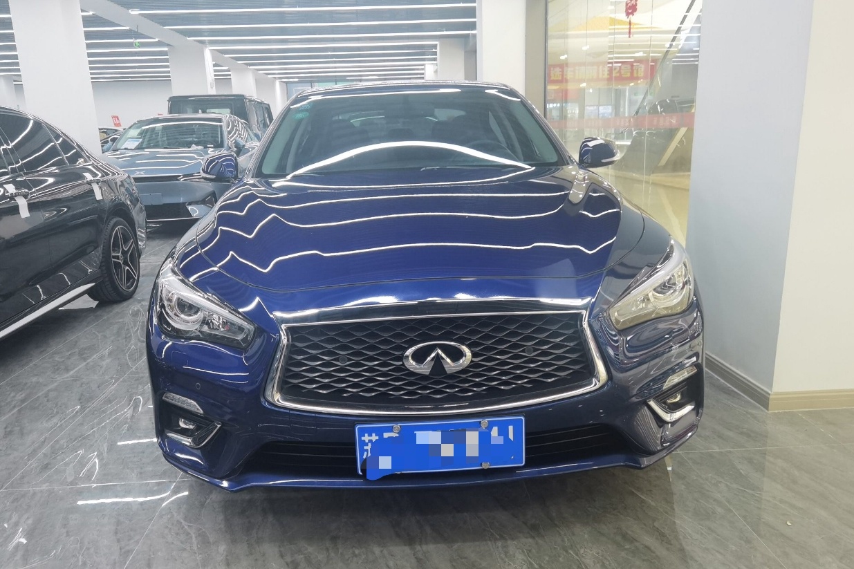 英菲尼迪Q50L 2018款 2.0T 逸享版 国VI