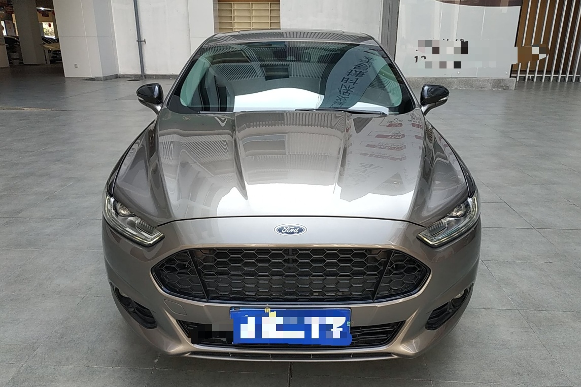 福特 蒙迪欧 2013款 2.0L GTDi240豪华运动型