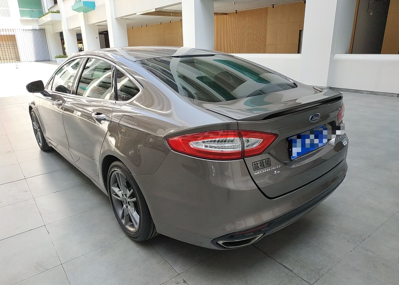 福特 蒙迪欧 2013款 2.0L GTDi240豪华运动型