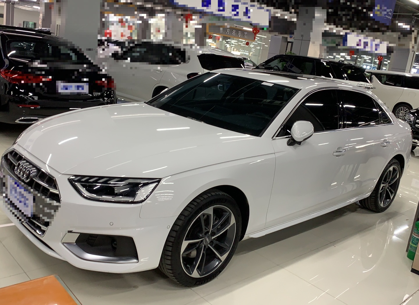 奥迪A4L 2020款 40 TFSI 时尚致雅型