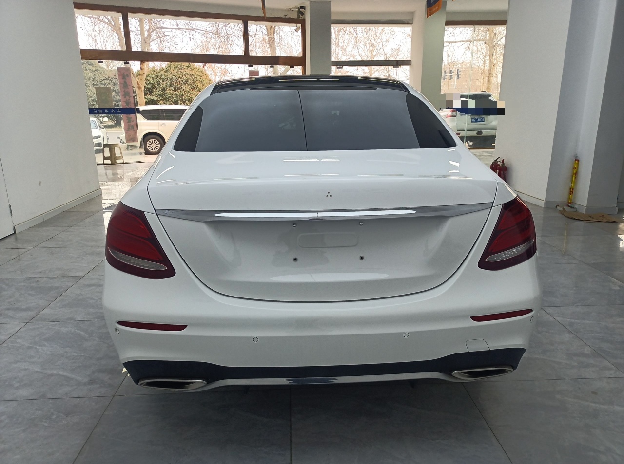 奔驰E级 2020款 E 260 L 运动型