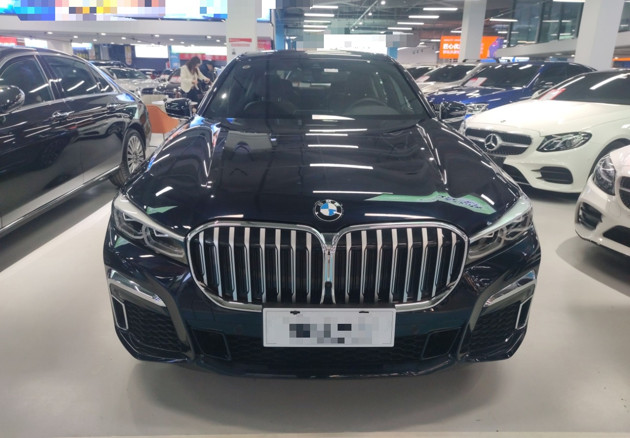 宝马7系 2021款 740Li 领先型 M运动套装(进口)