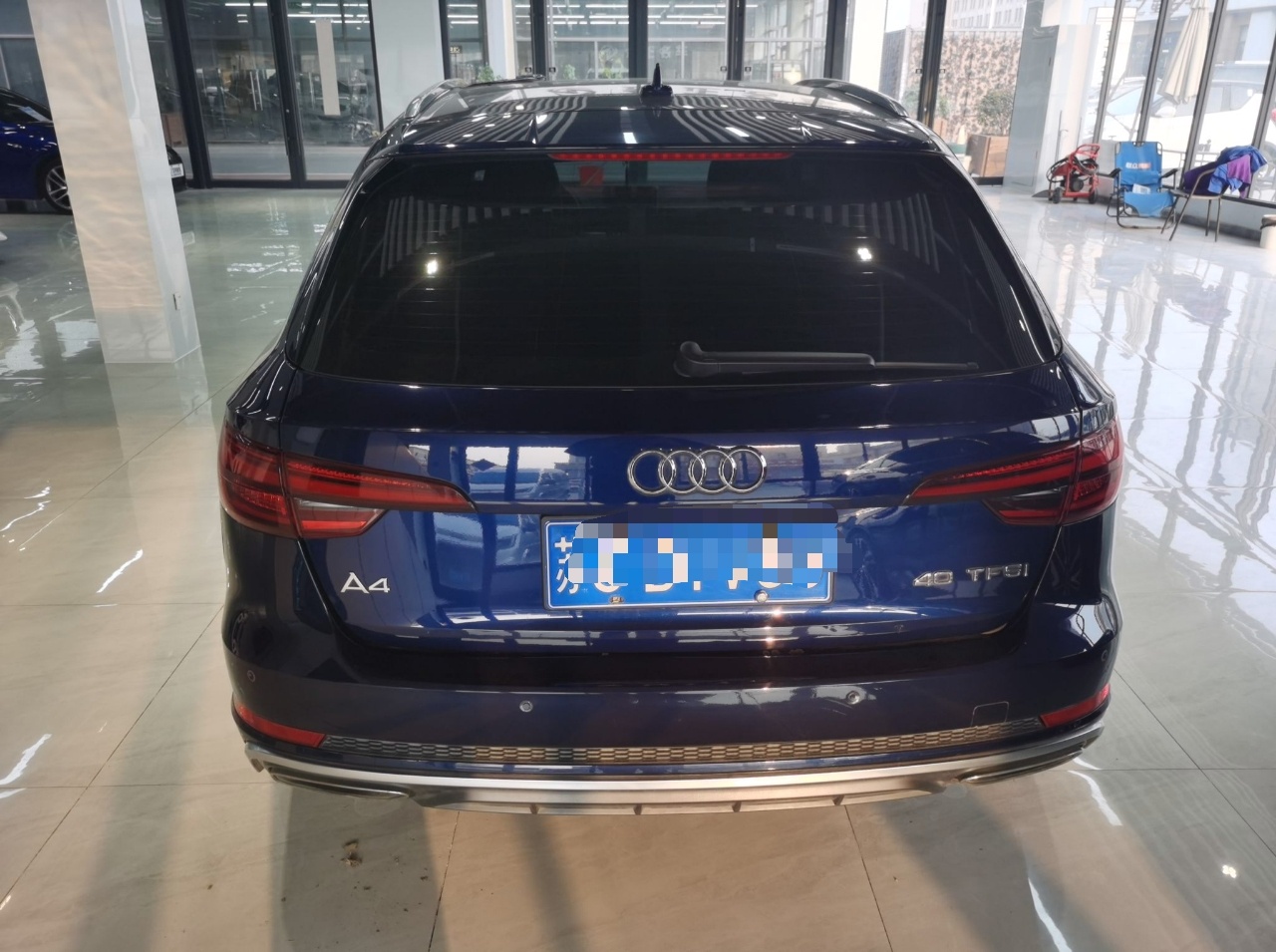 奥迪A4 2020款 Avant 先锋派 40 TFSI 时尚动感型(进口)