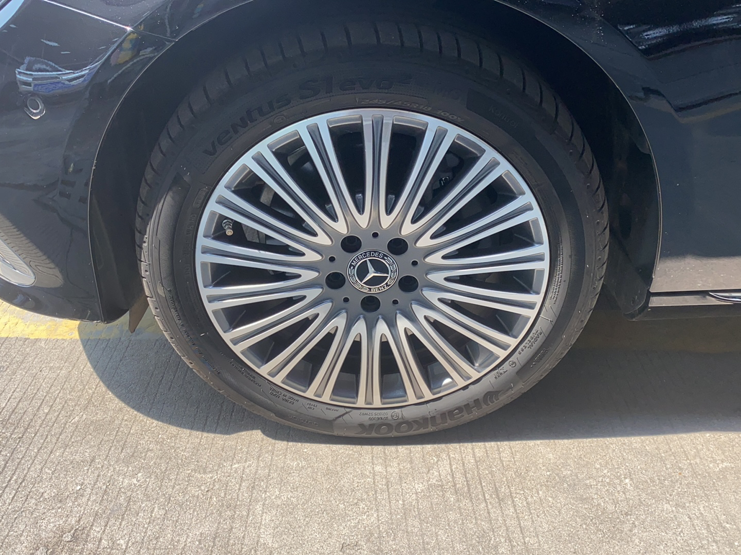 奔驰E级 2022款 改款二 E 300 L 豪华型