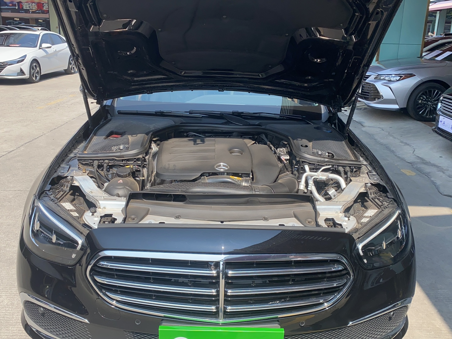 奔驰E级 2022款 改款二 E 300 L 豪华型