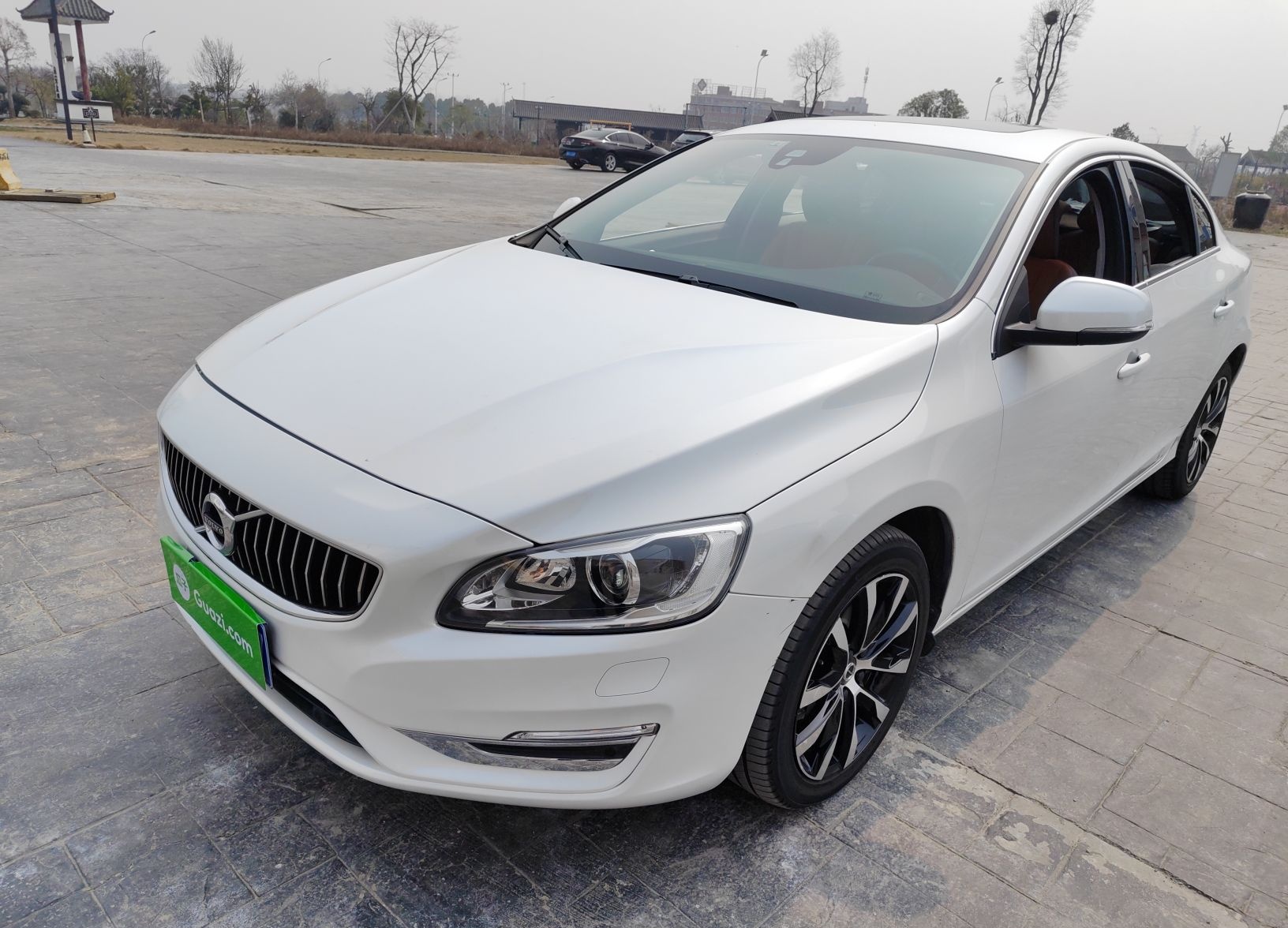 沃尔沃S60L 2019款 S60L 改款 T5 智进进阶版