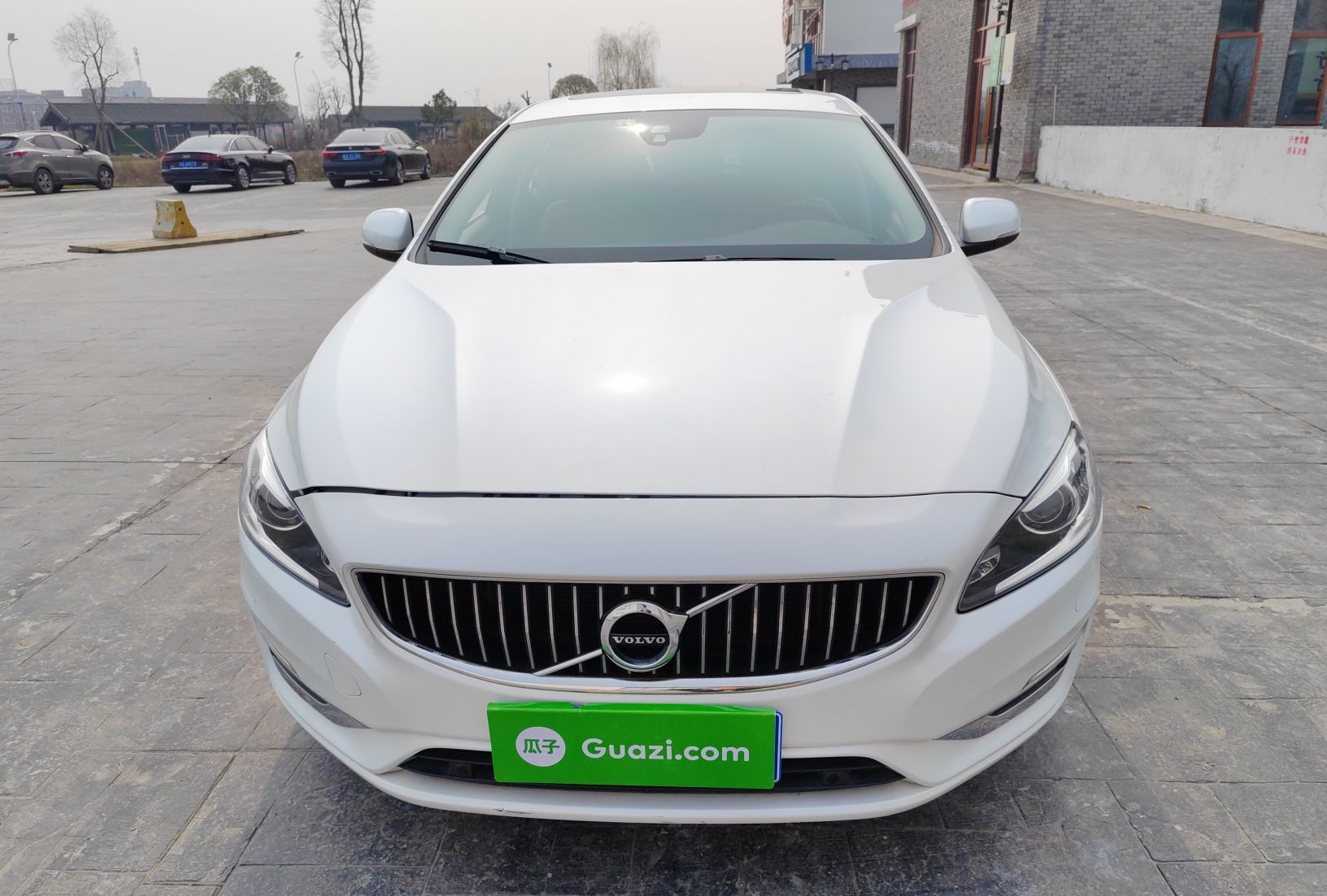 沃尔沃S60L 2019款 S60L 改款 T5 智进进阶版