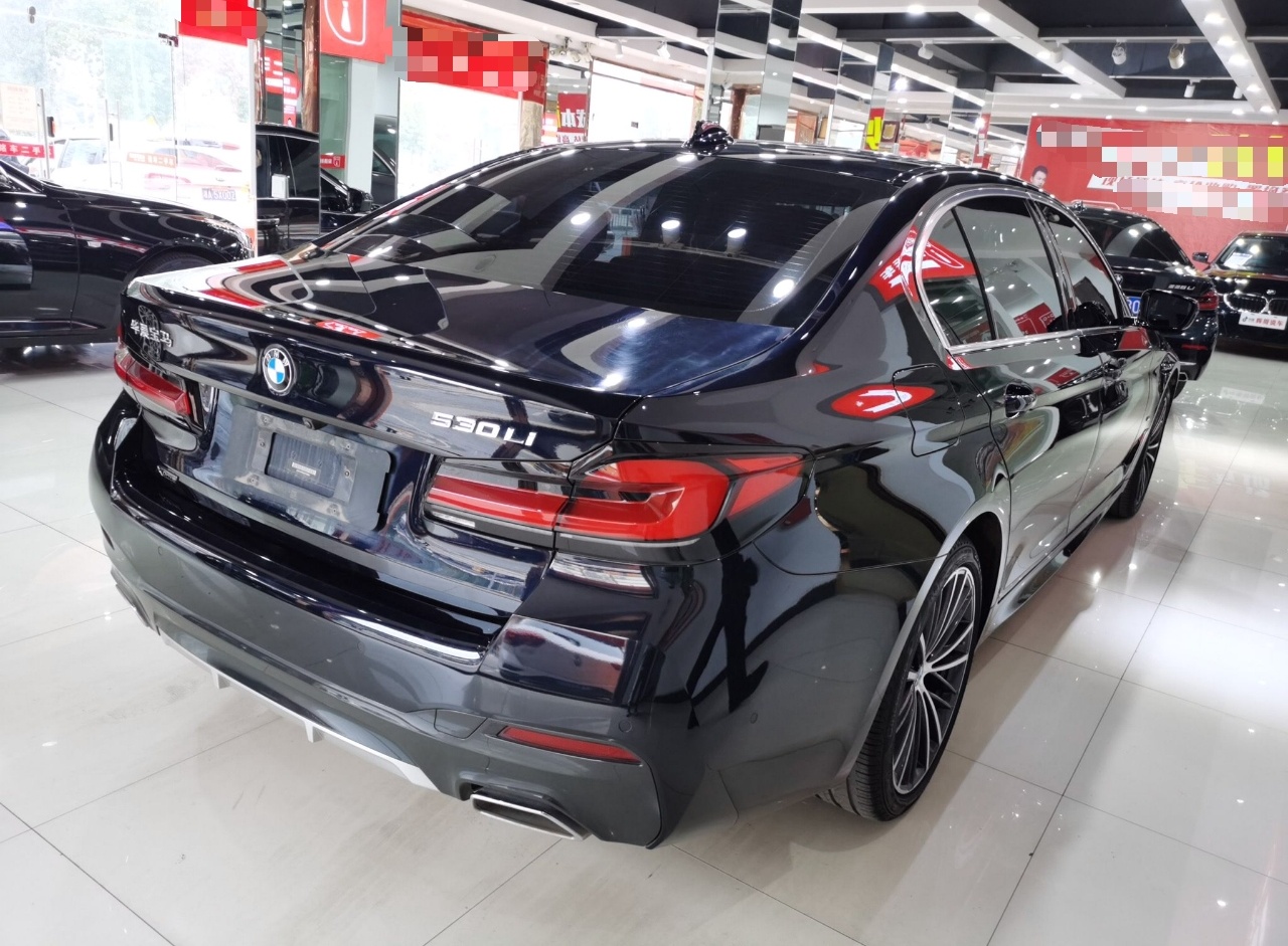 宝马5系 2022款 改款 530Li xDrive M运动套装