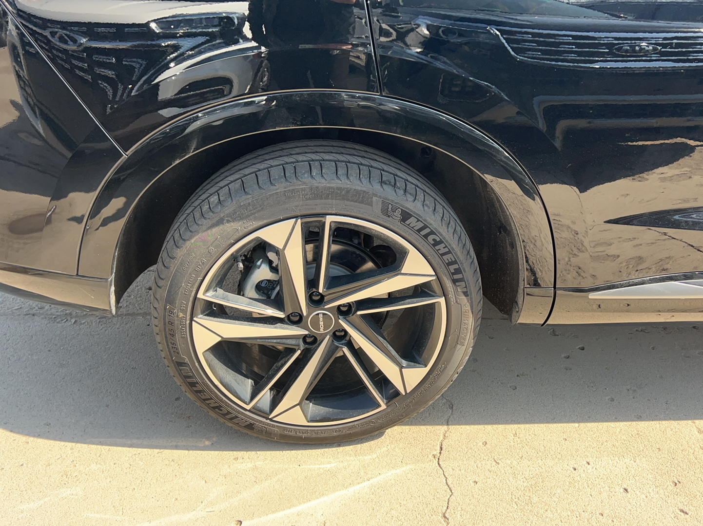 荣威RX5 MAX 2022款 1.5T 自动有为尊贵版