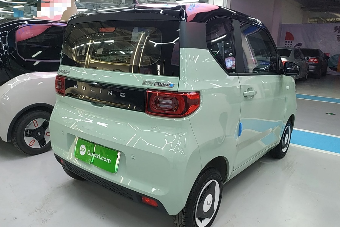 五菱汽车 宏光MINI EV 2022款 马卡龙臻享款 磷酸铁锂