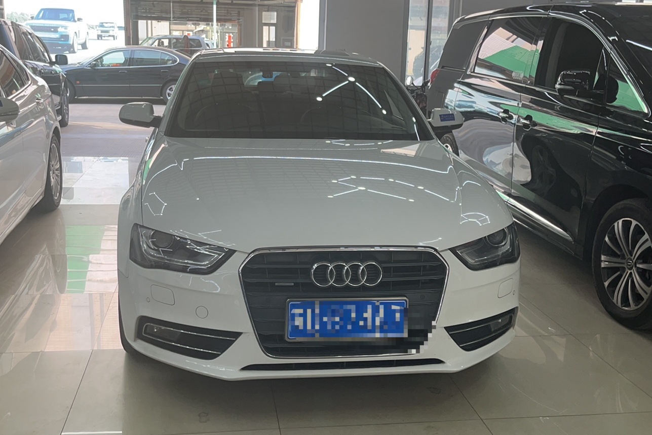 奥迪A4L 2015款 45 TFSI quattro个性运动型