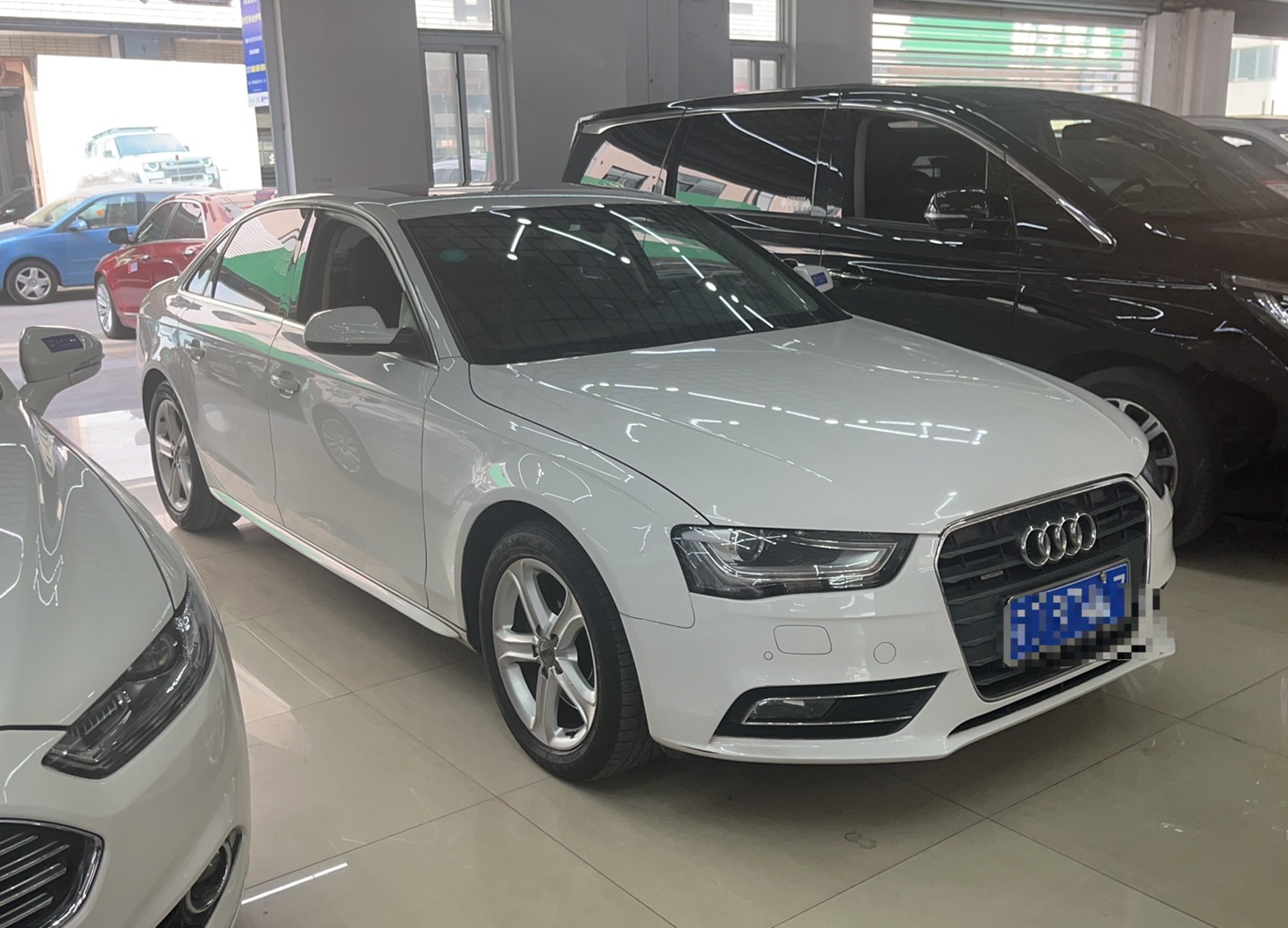 奥迪A4L 2015款 45 TFSI quattro个性运动型