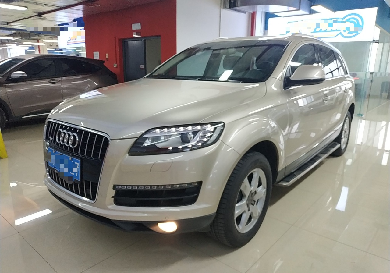 奥迪Q7 2015款 35 TFSI 进取型(进口)