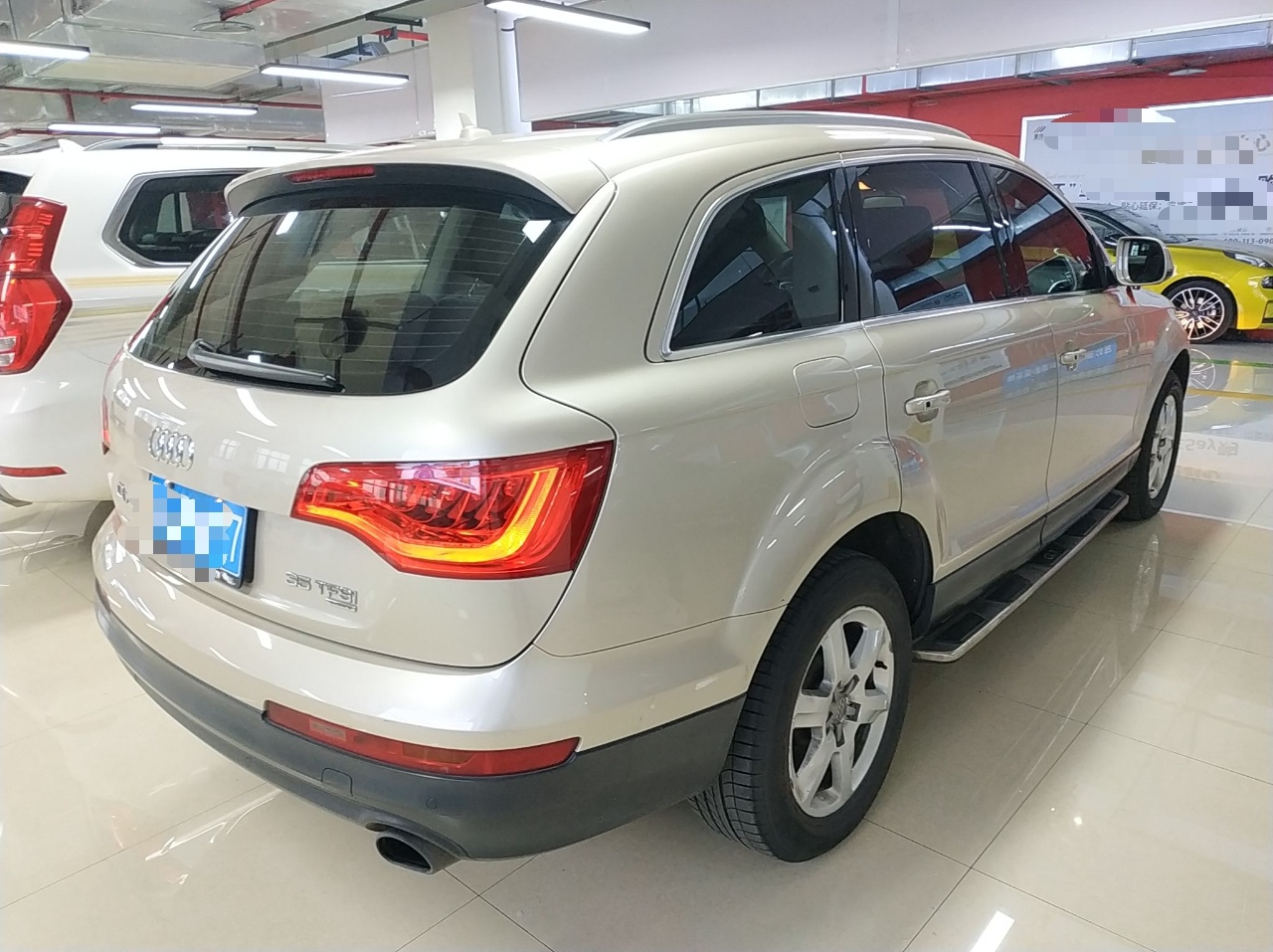 奥迪Q7 2015款 35 TFSI 进取型(进口)