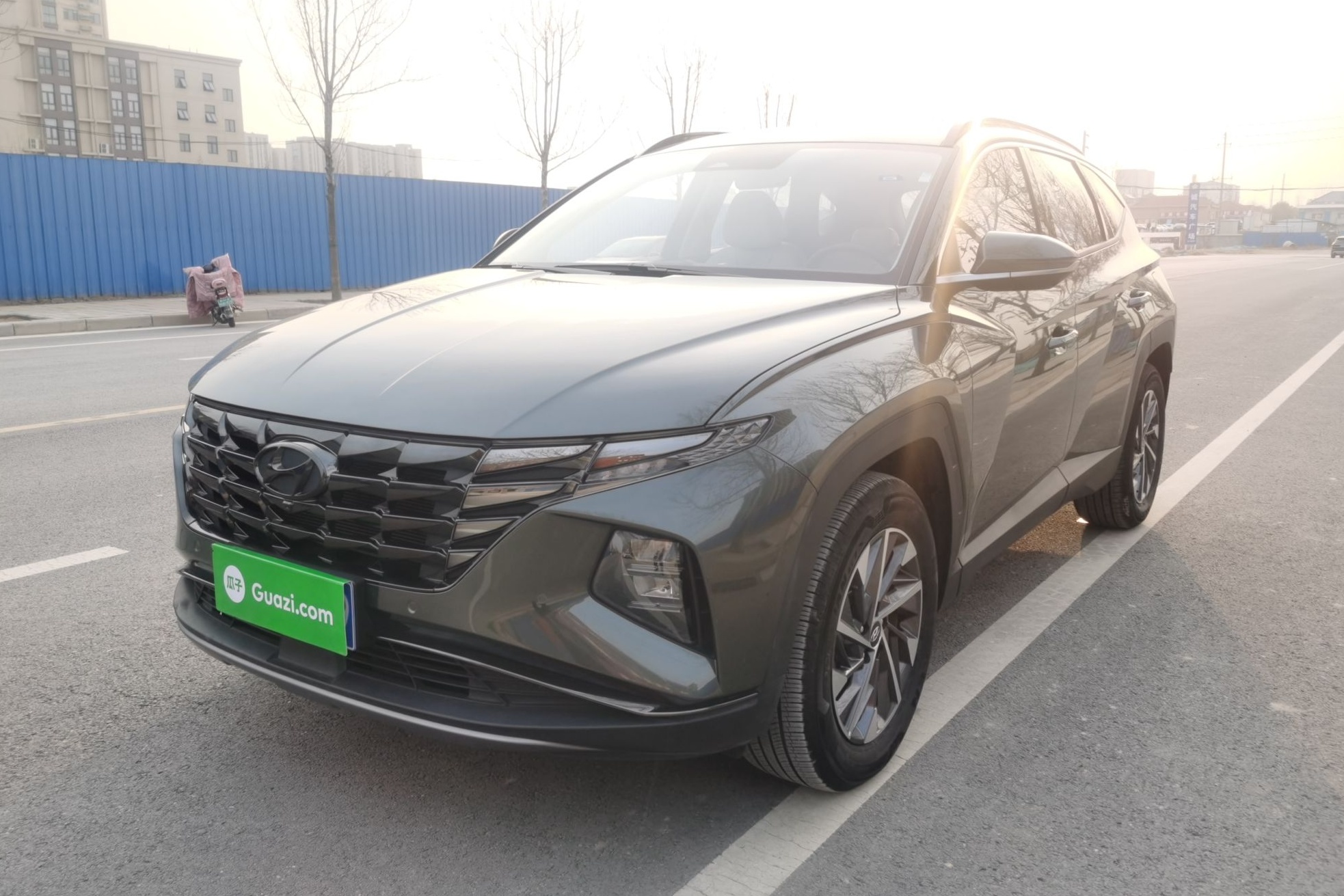 现代 2022款 途胜L 2.0L 混动·旗舰版