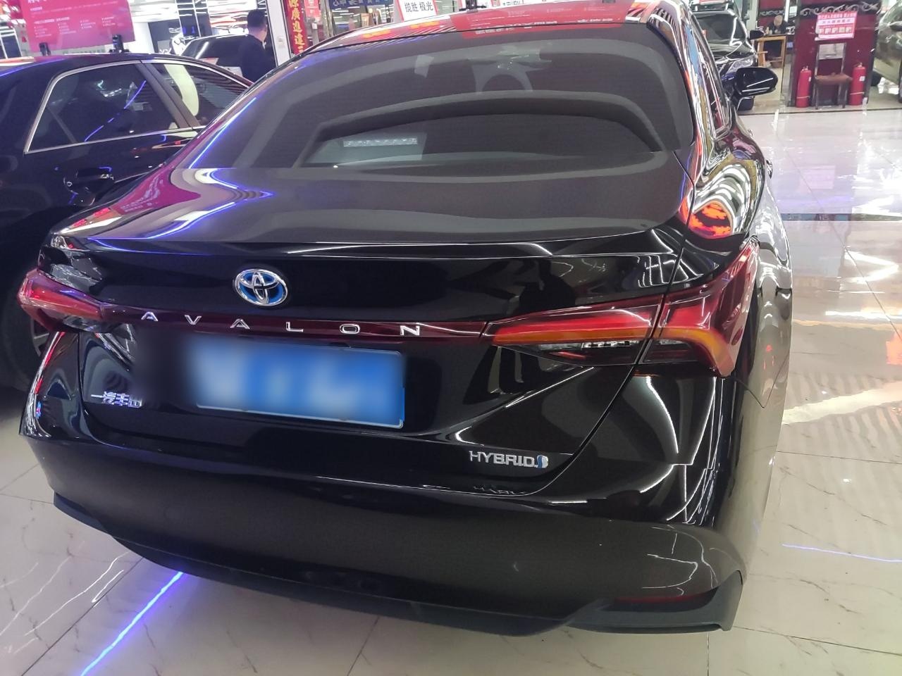 丰田 亚洲龙 2019款 双擎 2.5L 豪华版 国VI