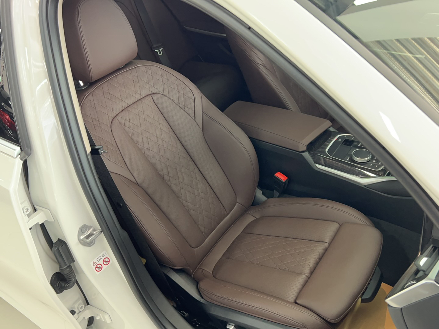 宝马3系 2022款 325Li xDrive M运动套装