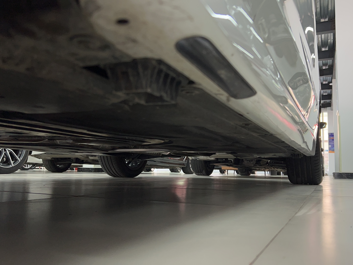 宝马3系 2022款 325Li xDrive M运动套装