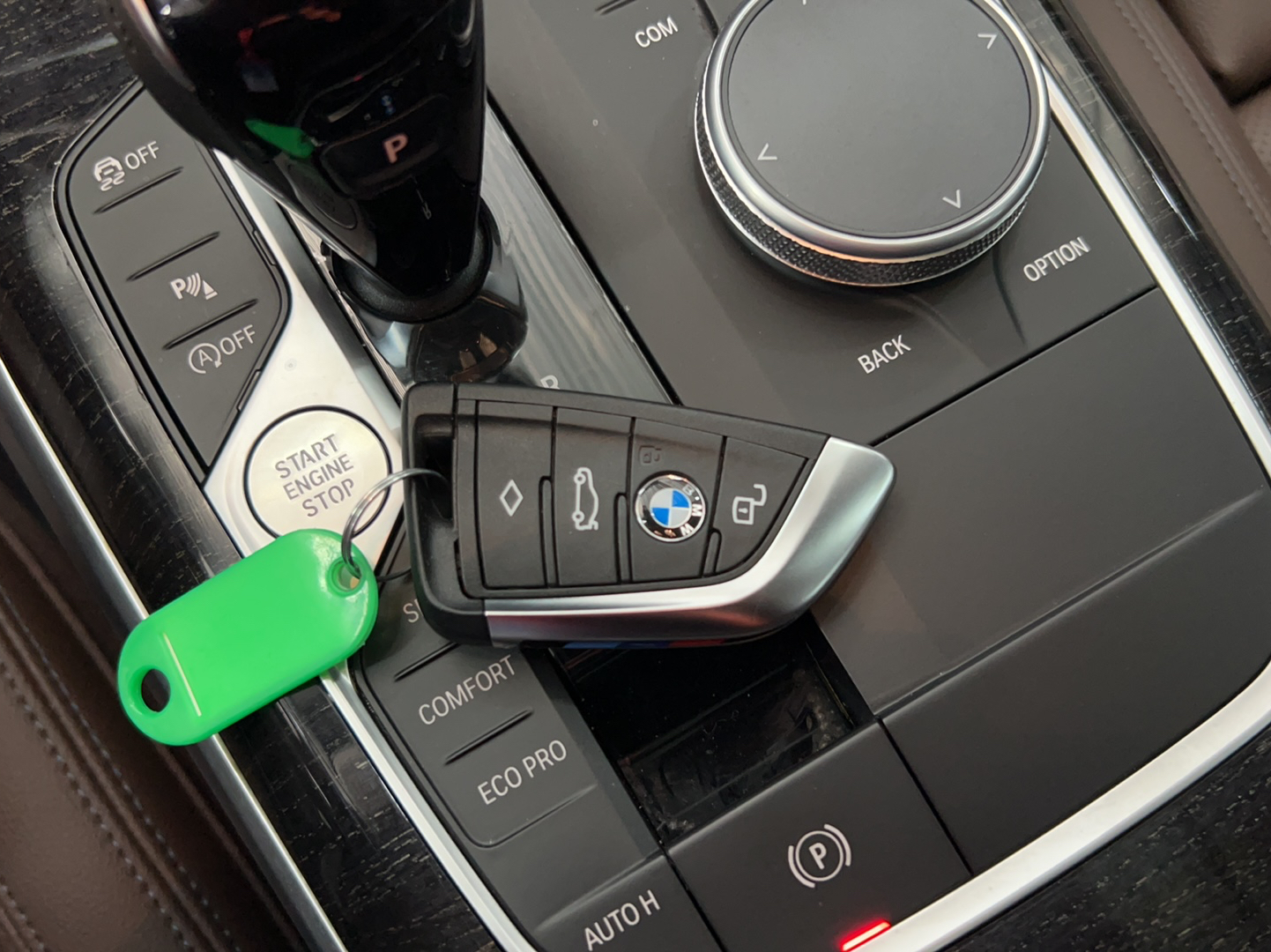 宝马3系 2022款 325Li xDrive M运动套装