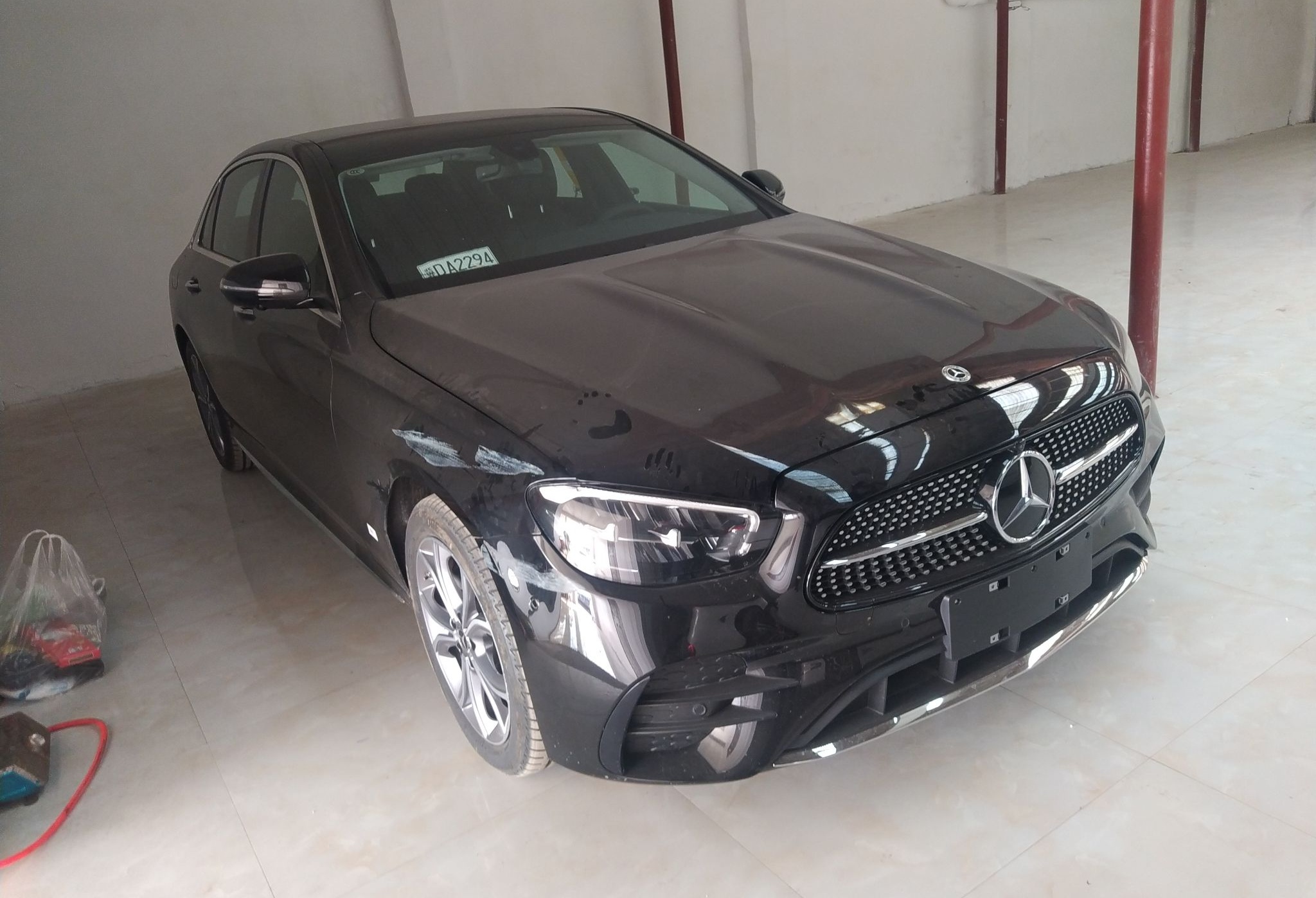 奔驰E级 2022款 改款三 E 300 L 运动豪华型