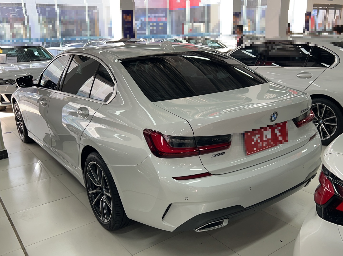 宝马3系 2022款 325Li xDrive M运动套装
