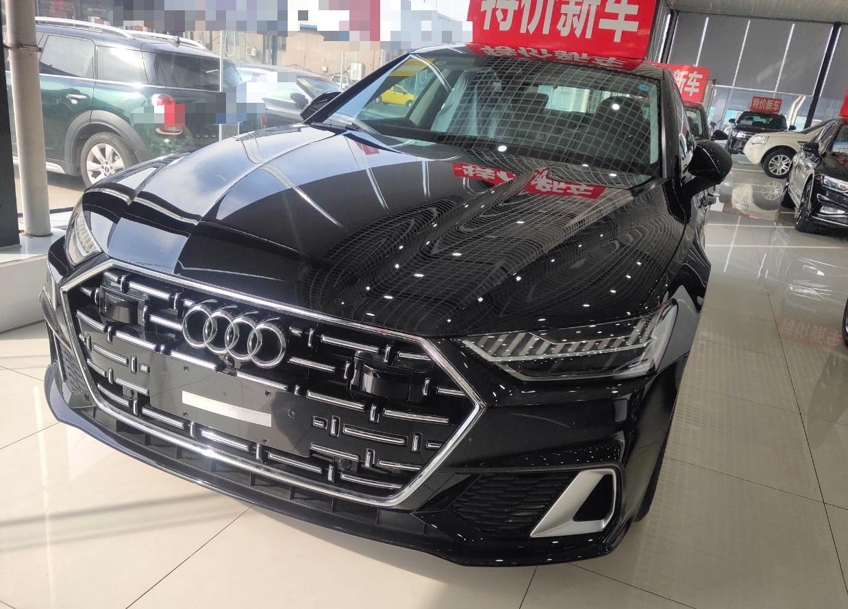 奥迪A7L 2022款 45 TFSI S-line 筑梦未来版