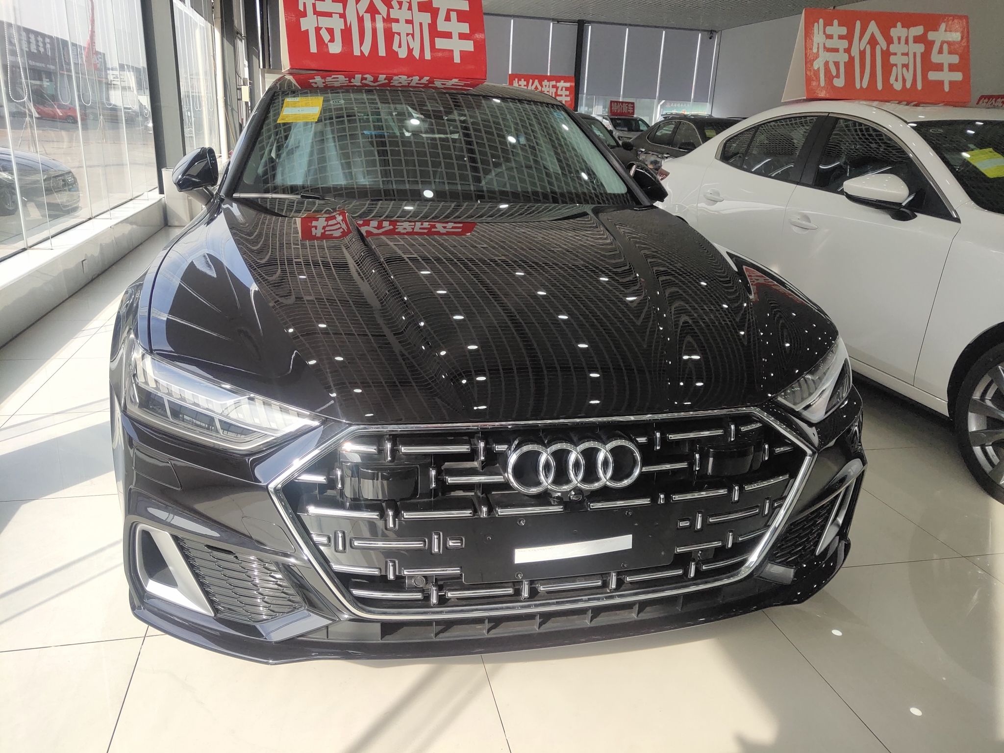 奥迪A7L 2022款 45 TFSI S-line 筑梦未来版