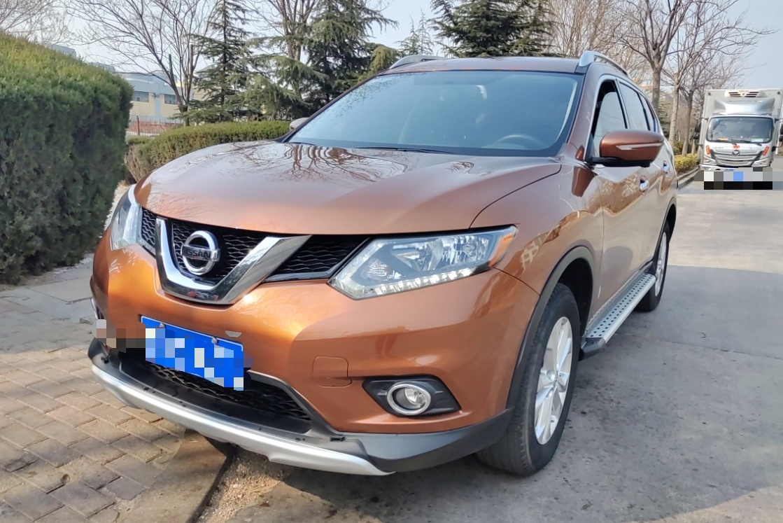 日产 奇骏 2014款 2.5L CVT豪华版 4WD