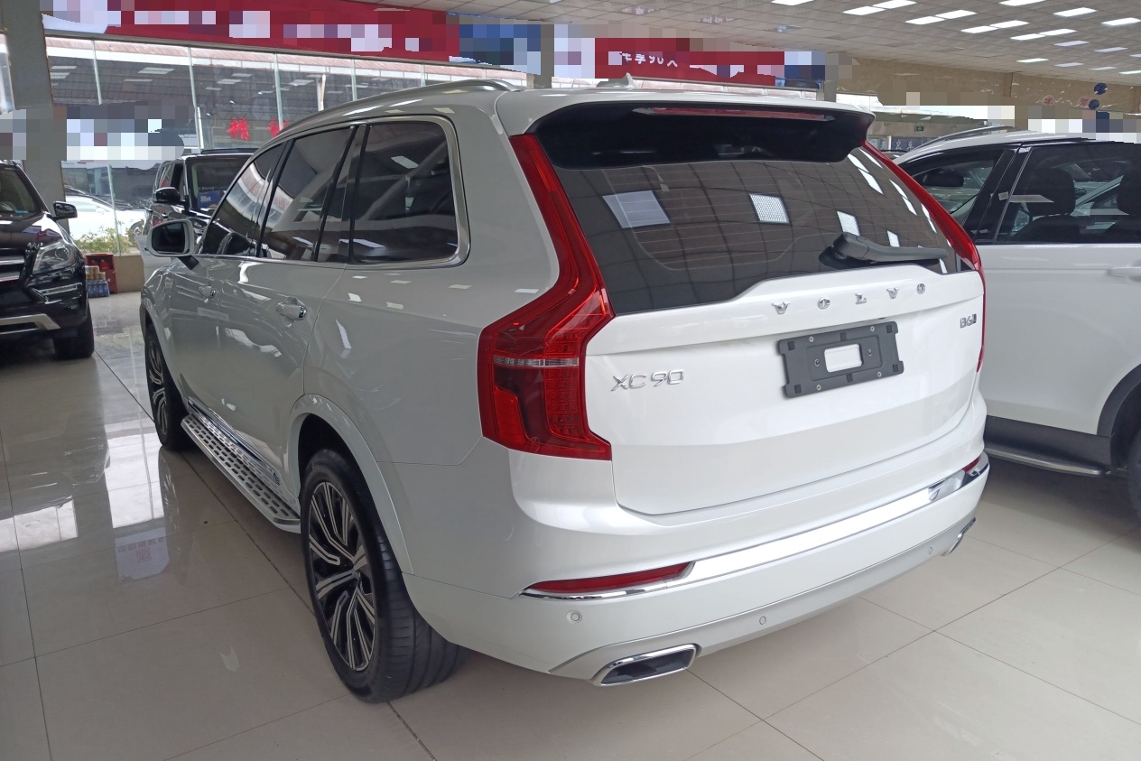 沃尔沃XC90 2021款 B6 智逸豪华版 7座(进口)