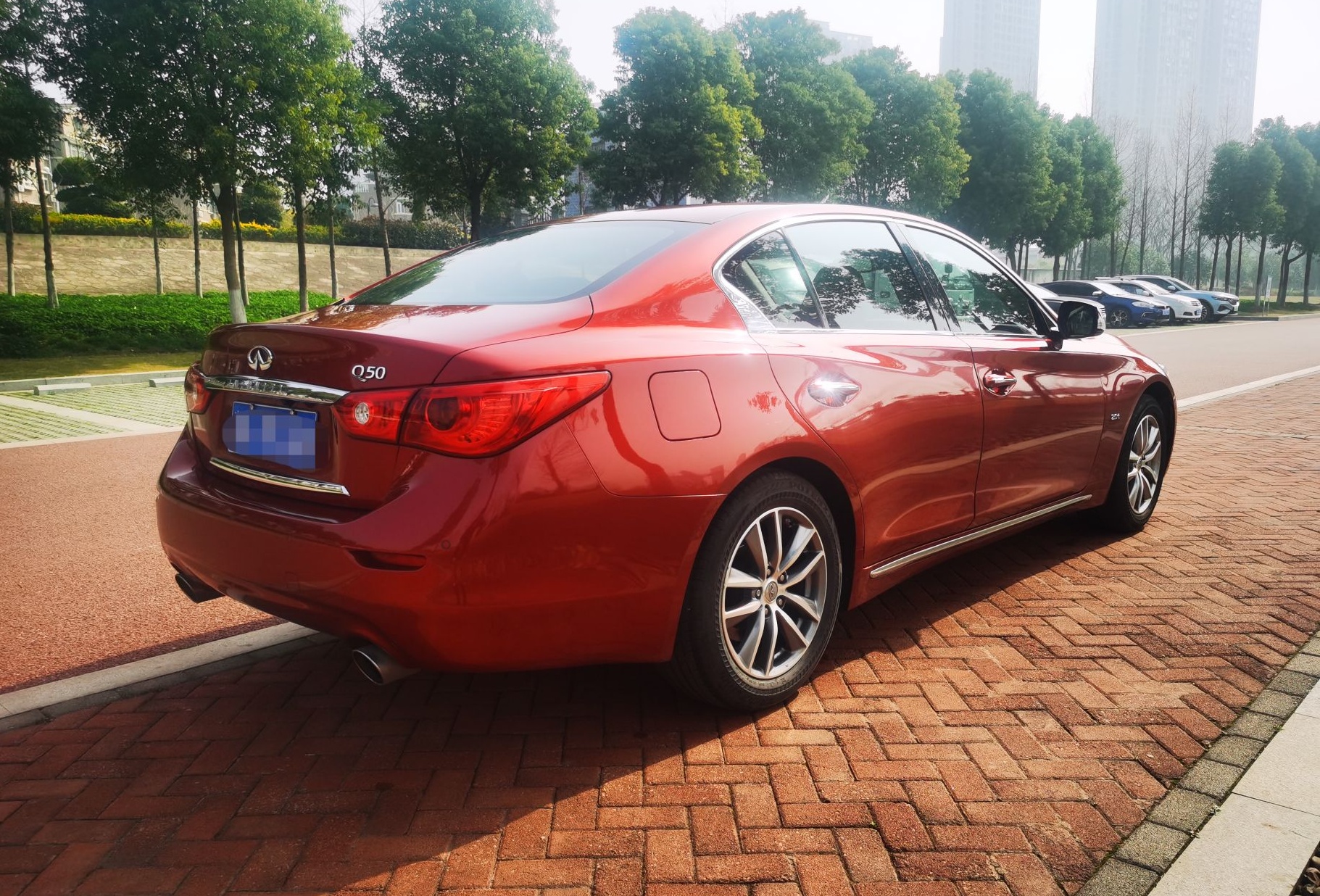 英菲尼迪Q50L 2015款 2.0T 悦享版