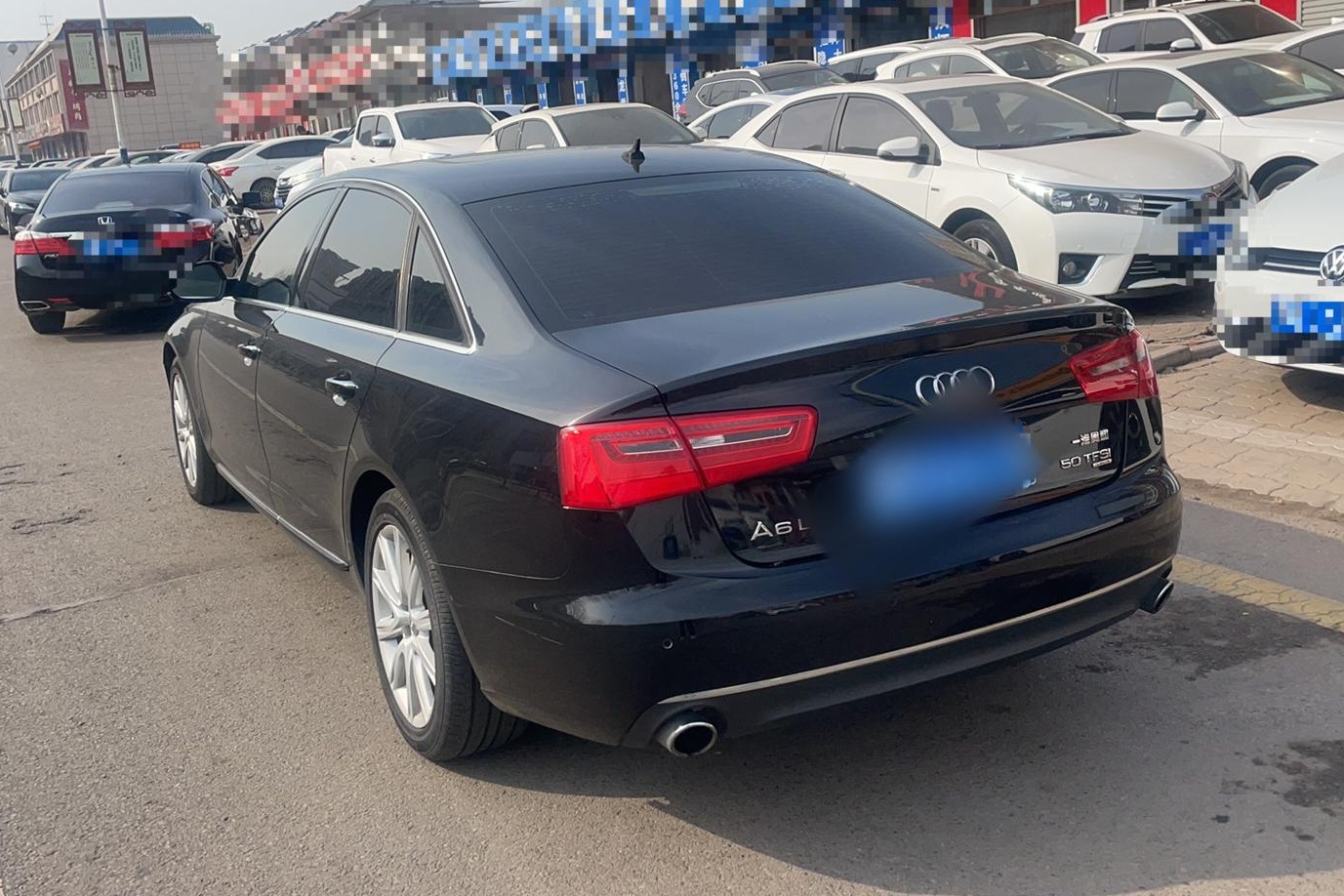 奥迪A6L 2012款 50 TFSI quattro 豪华型