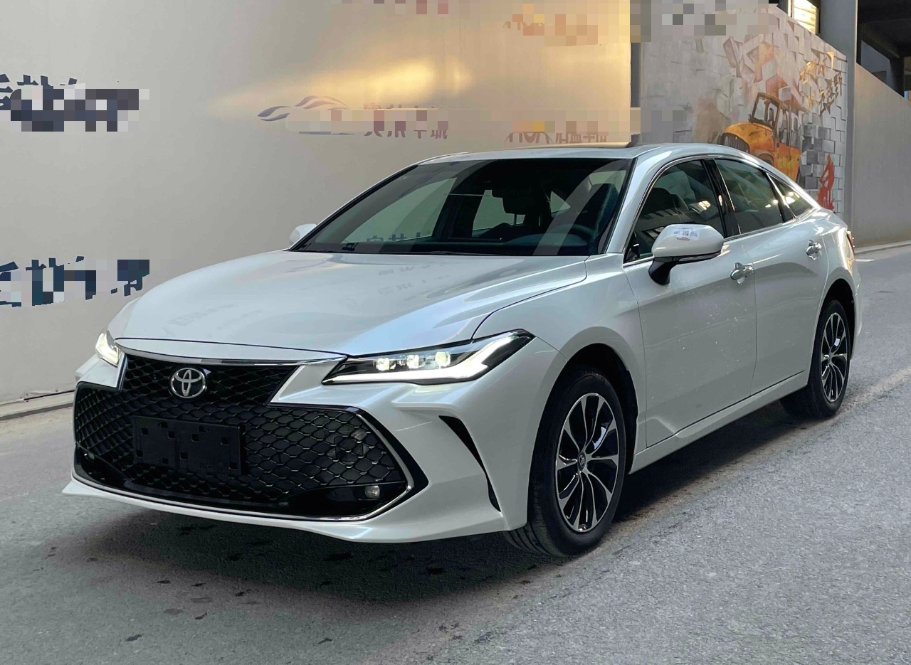 丰田 亚洲龙 2022款 2.5L 豪华版