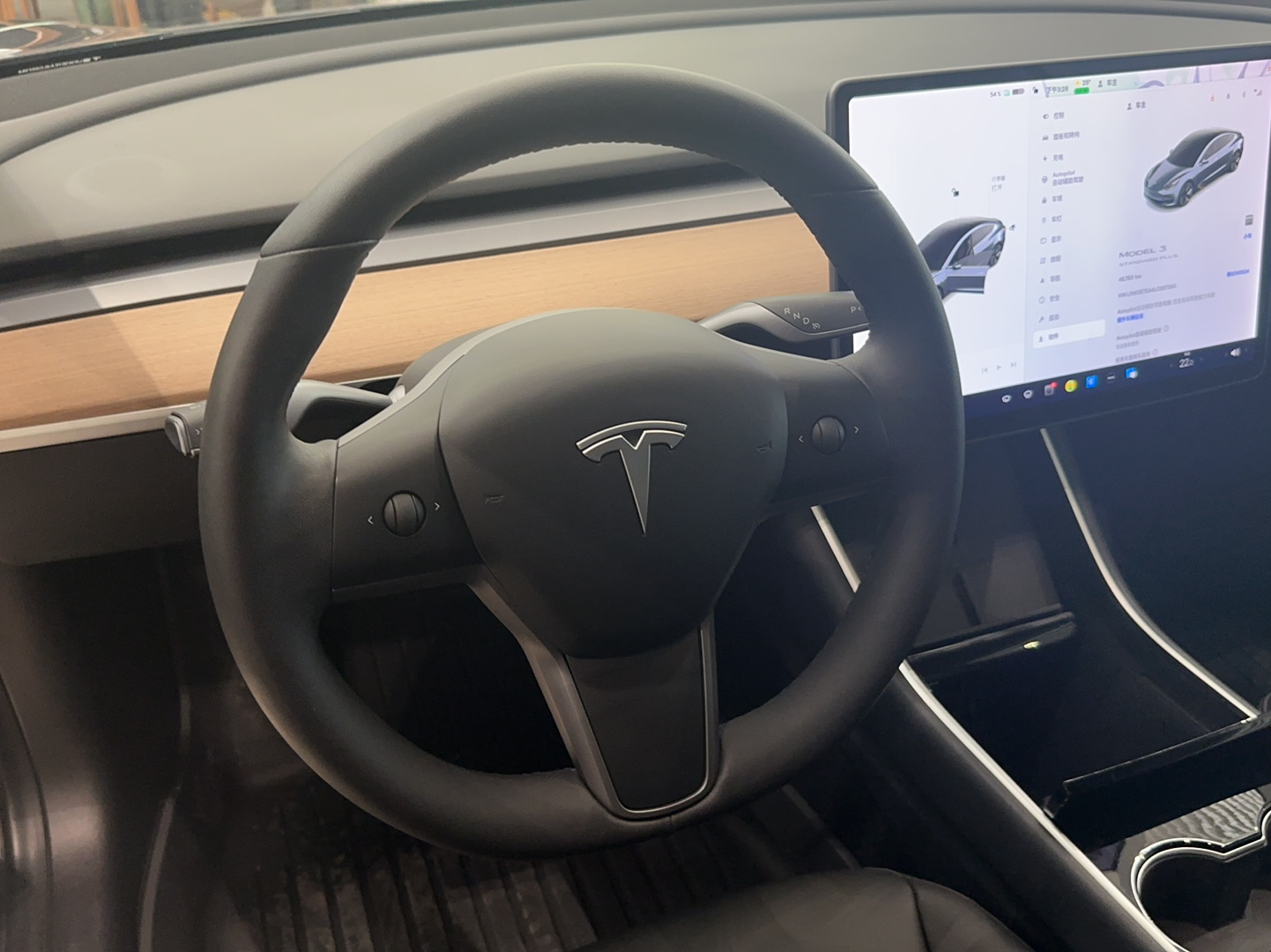 特斯拉 Model 3 2019款 标准续航后驱升级版