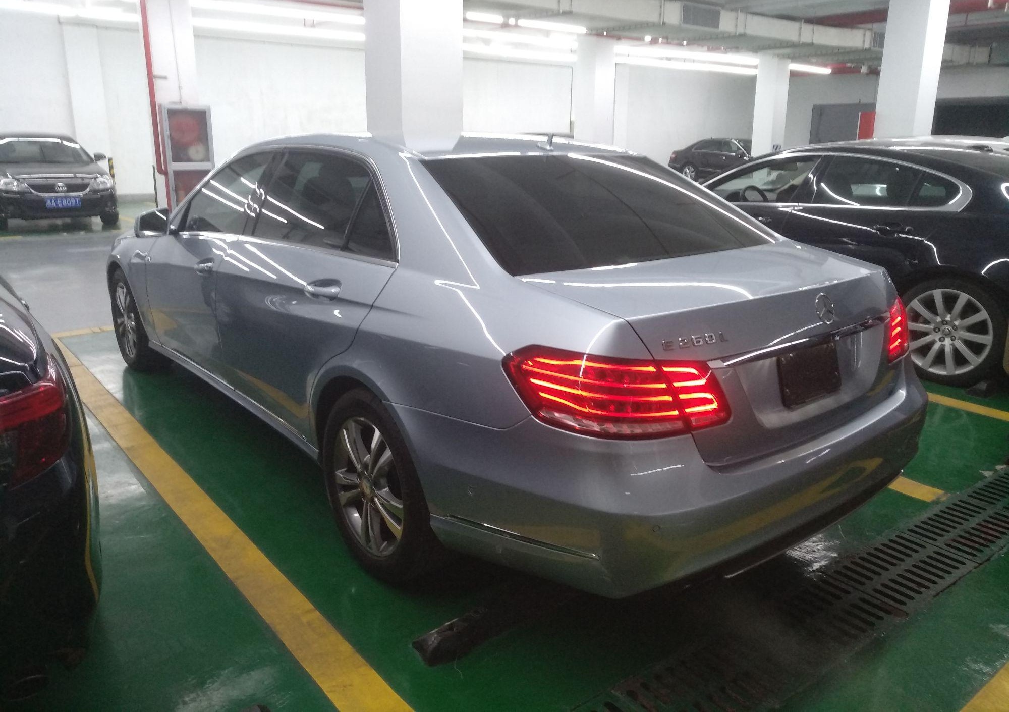 奔驰E级 2014款 E 260 L 运动型