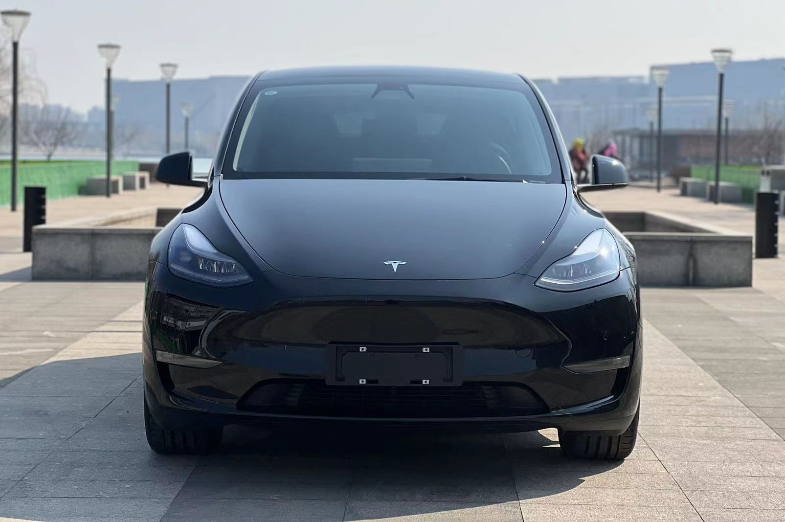 特斯拉 Model Y 2021款 标准续航后驱版