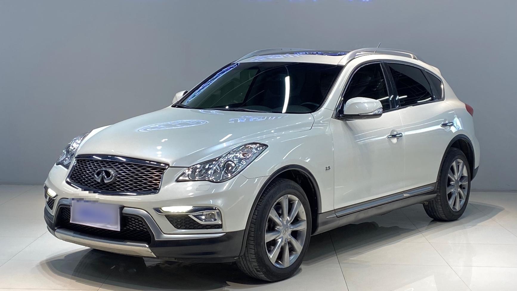 英菲尼迪QX50 2015款 2.5L 舒适版