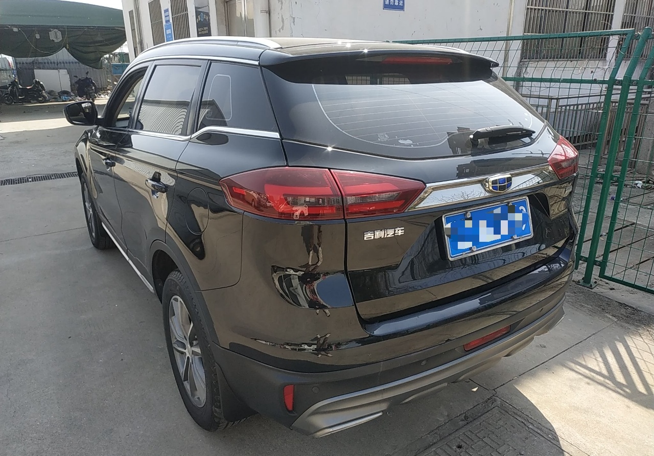 吉利汽车 博越 2018款 2.0L 手动两驱智雅型